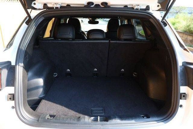 Used 2025 Jeep Compass Limited AWD/4WD image 7
