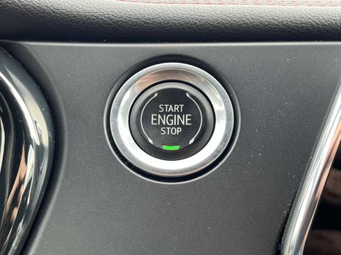 Used 2020 Chevrolet Blazer RS image 34