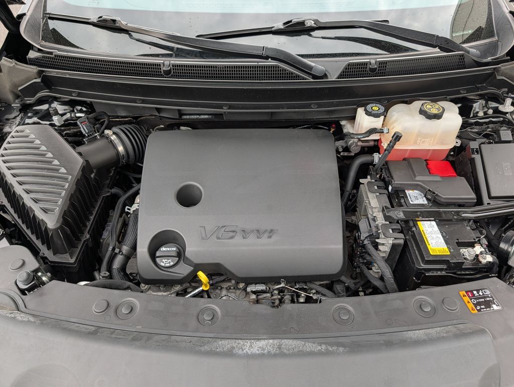 Used 2023 Buick Enclave Essence w/ LPO, Floor Liner Package AWD/4WD image 13