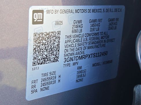 New 2026 Chevrolet Equinox EV LT image 18