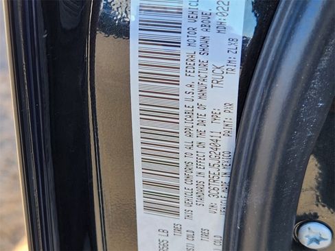 Used 2018 RAM 2500 Power Wagon w/ Leather & Luxury Group image 25