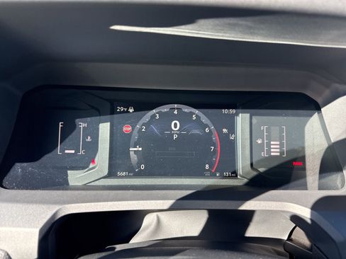 Used 2025 Toyota Tacoma SR image 25