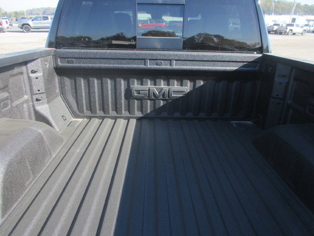 New 2026 GMC Sierra 1500 AT4 w/ AT4 Premium Package AWD/4WD image 6