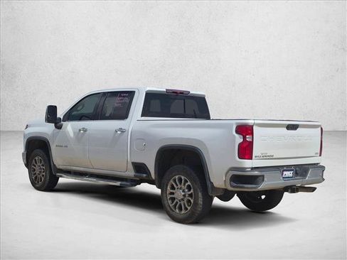 Used 2024 Chevrolet Silverado 2500 LTZ w/ LTZ Plus Package AWD/4WD image 7