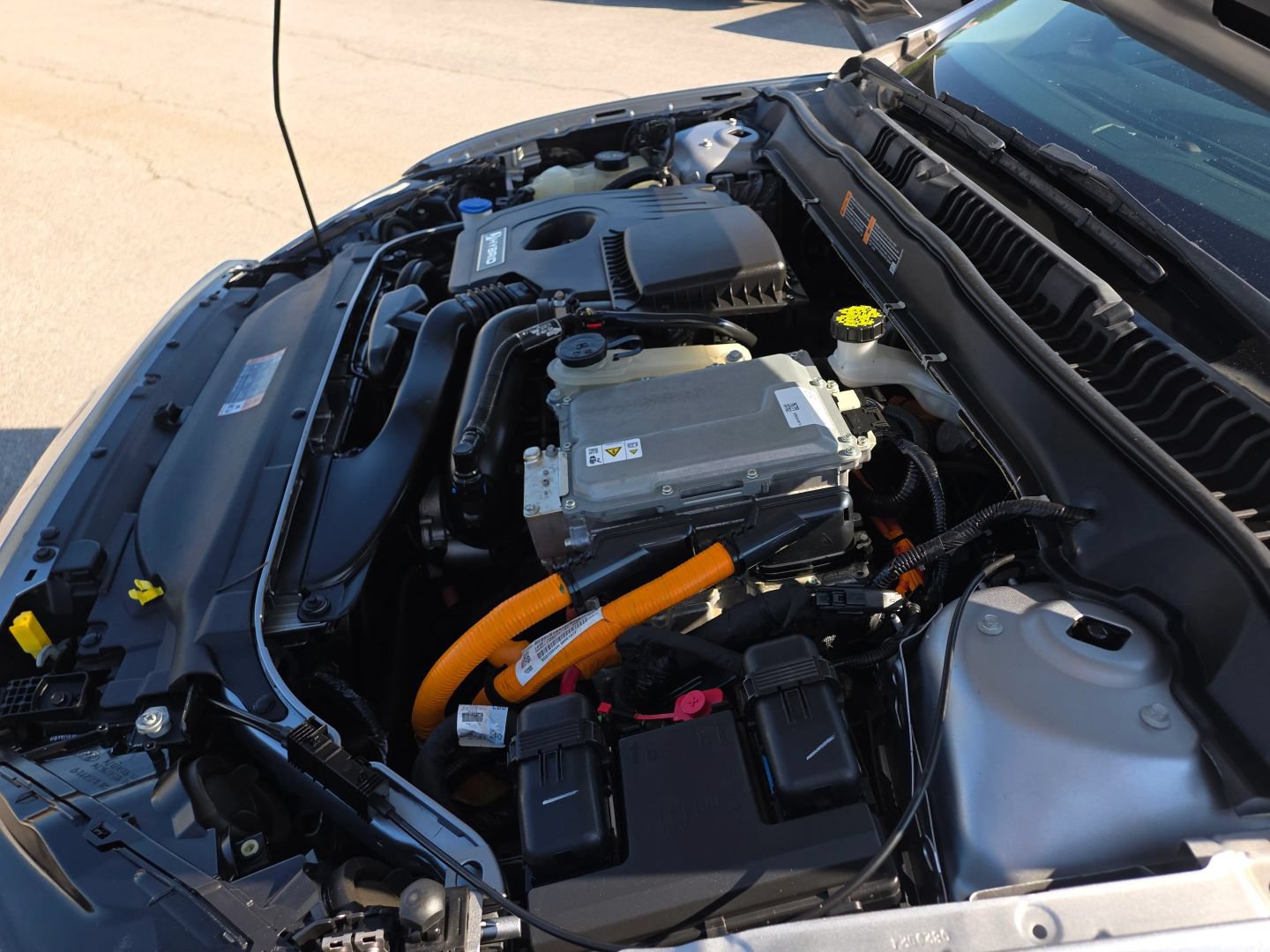 Used 2020 Ford Fusion SE FWD image 41