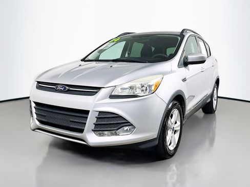 Used 2014 Ford Escape SE w/ Equipment Group 201A image 10
