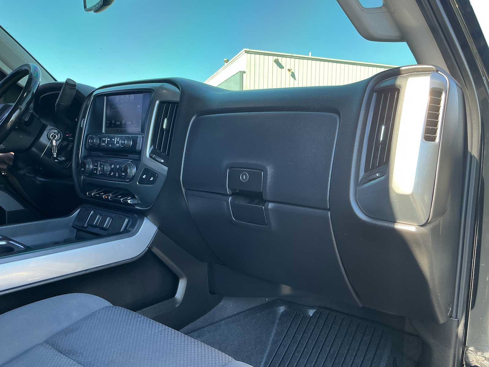 Used 2019 Chevrolet Silverado 2500 LT w/ Midnight Edition AWD/4WD image 23