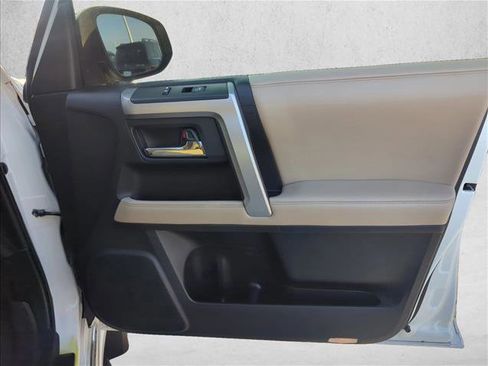 Used 2016 Toyota 4Runner Limited image 26