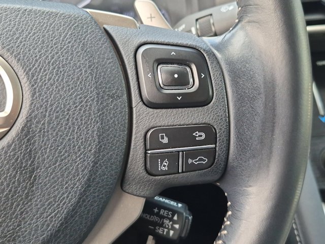 Used 2018 Lexus IS 300 w/ Comfort Package RWD image 19