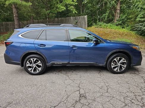Used 2020 Subaru Outback Limited AWD/4WD image 2