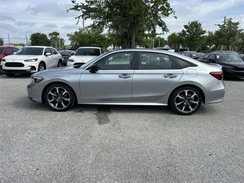 Used 2025 Honda Civic Sport Touring image 3