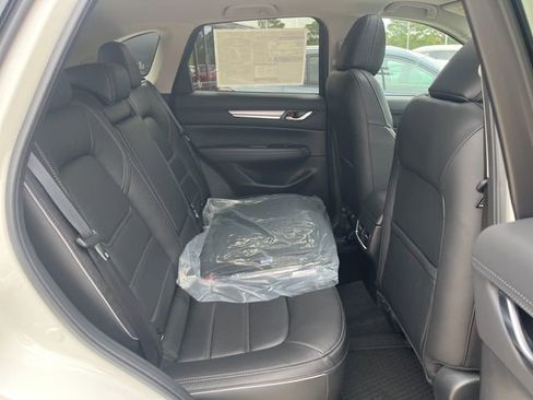 New 2025 MAZDA CX-5 AWD 2.5 S w/ Premium Plus Pkg image 28