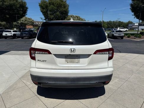 Used 2019 Honda Pilot LX image 8