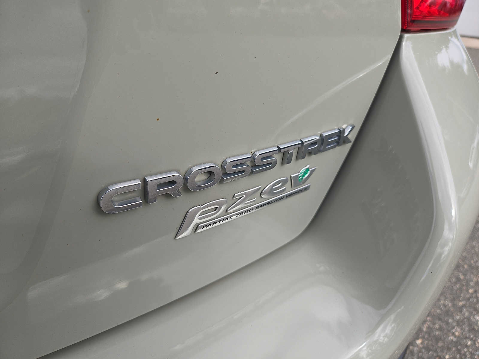 Used 2016 Subaru Crosstrek 2.0i Premium AWD/4WD image 31