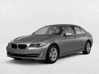 Used 2011 BMW 528i Sedan RWD video 1