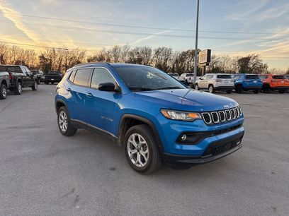Used 2025 Jeep Compass Latitude
