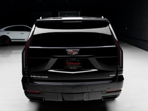 Used 2025 Cadillac Escalade ESV Sport Platinum AWD/4WD image 23