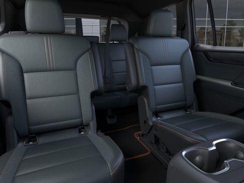 New 2026 GMC Acadia AT4 image 17