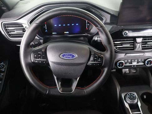 Used 2025 Ford Escape ST-Line AWD/4WD image 35