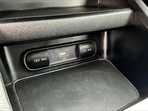 Used 2023 Kia Forte LXS image 32