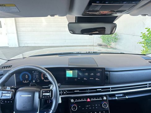 Used 2025 Hyundai Santa Fe SEL image 35