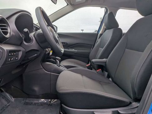 Certified 2025 Nissan Kicks Play S image 19