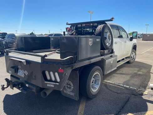 Used 2021 GMC Sierra 3500 SLT w/ SLT Convenience Package AWD/4WD image 3