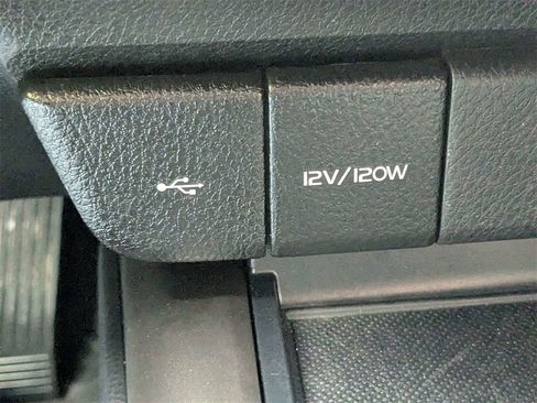 Used 2023 Toyota Camry LE image 9