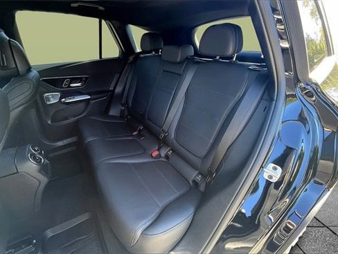 Certified 2025 Mercedes-Benz GLC 300 4MATIC image 25