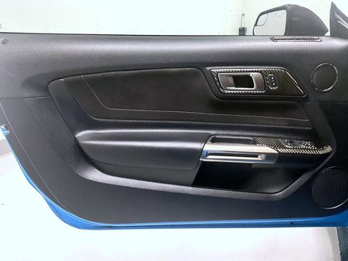 Used 2017 Ford Mustang Shelby GT350 w/ Electronics Package image 9