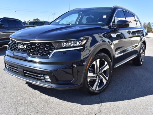 Used 2022 Kia Sorento SX w/ Panoramic Sunroof Package image 5