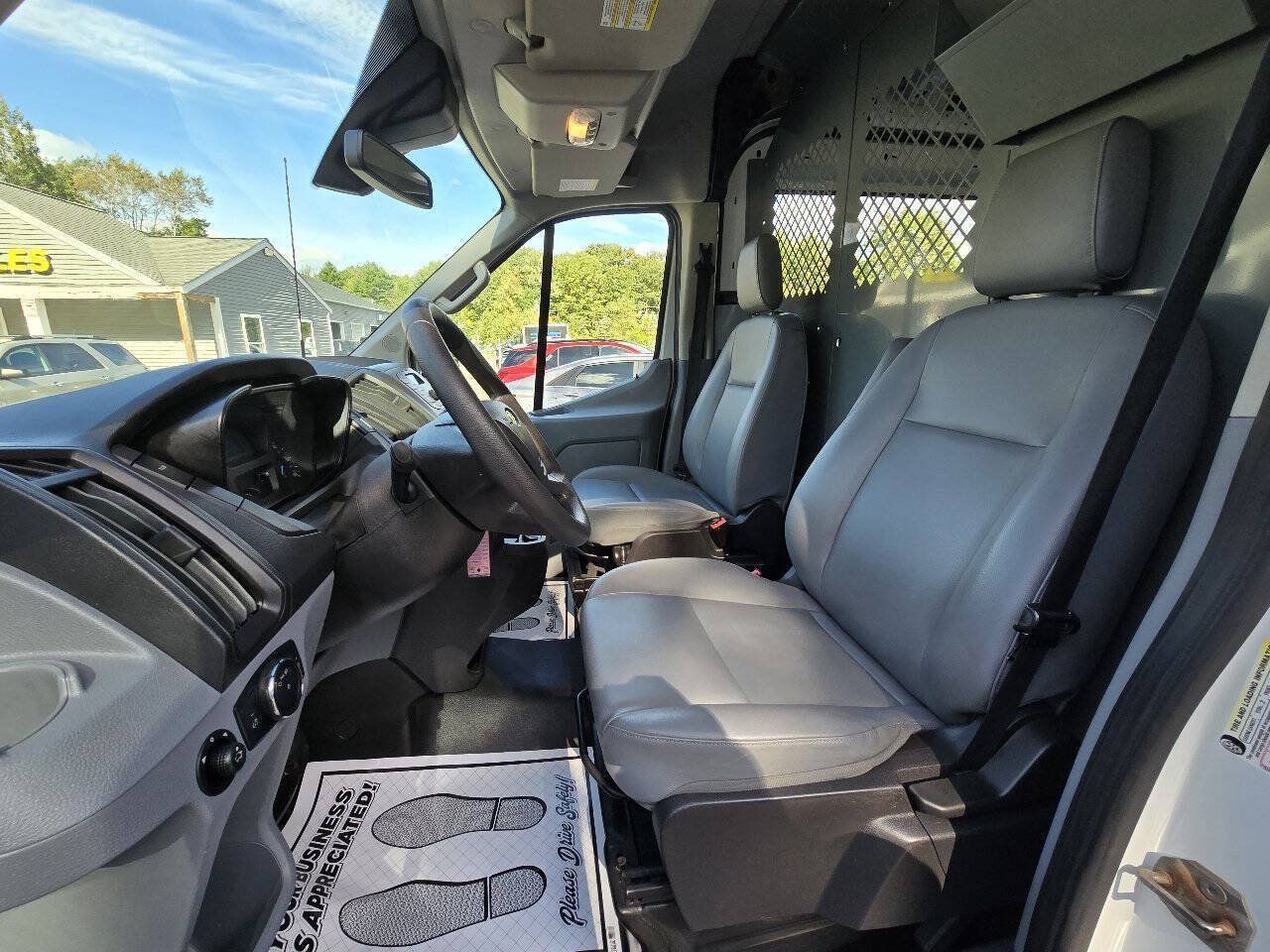 Used 2018 Ford Transit 250 148 Medium Roof RWD image 24