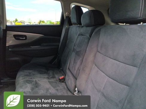 Used 2017 Nissan Murano SV FWD image 25