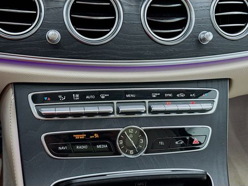 Used 2019 Mercedes-Benz E 450 4MATIC Wagon image 12