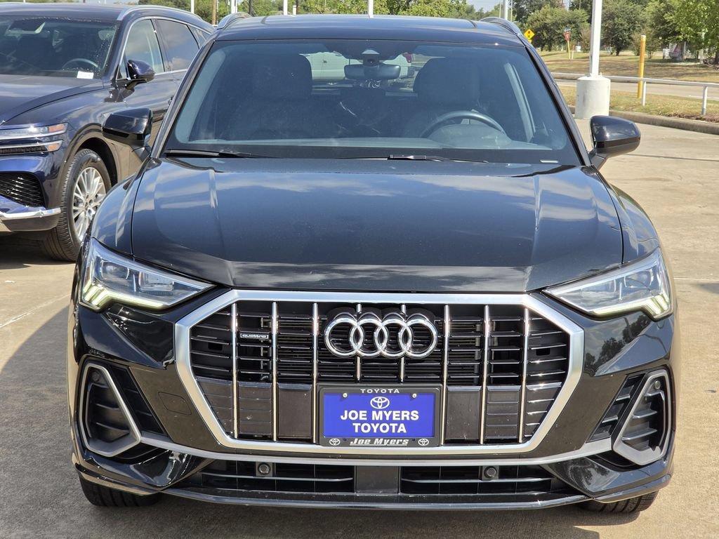 Used 2025 Audi Q3 2.0T Premium AWD/4WD image 3