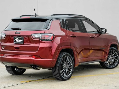Used 2022 Jeep Compass High Altitude AWD/4WD image 10