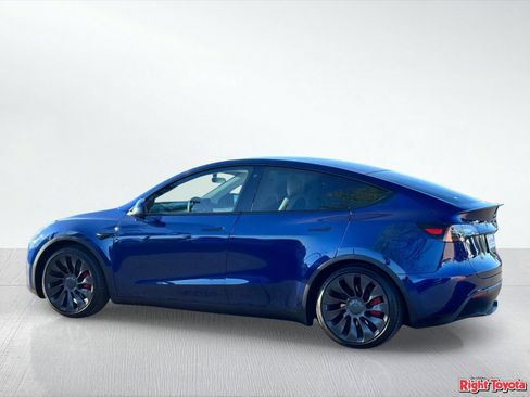 Used 2023 Tesla Model Y Performance AWD/4WD image 4