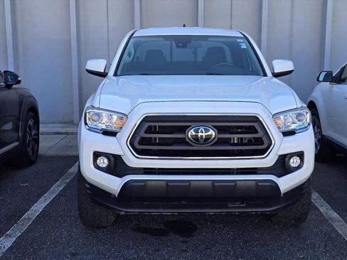 Used 2022 Toyota Tacoma SR5 image 4
