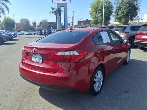 Used 2016 Kia Forte LX w/ LX Popular Plus Package image 5
