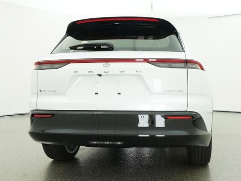 New 2026 Toyota Crown Signia AWD/4WD image 23