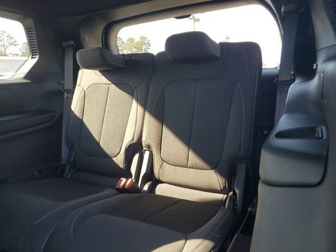 Certified 2025 Jeep Grand Cherokee L Laredo image 17