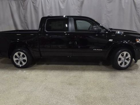 New 2026 RAM 1500 Big Horn AWD/4WD image 3