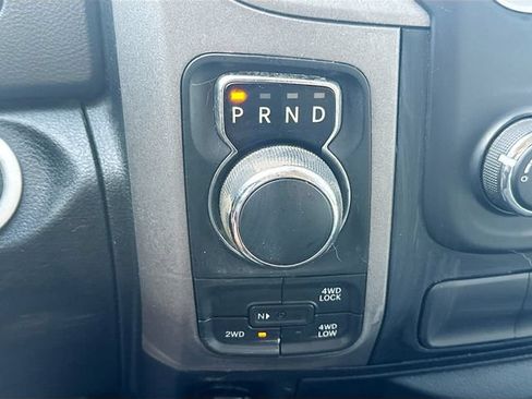 Used 2016 RAM 1500 Express AWD/4WD image 17