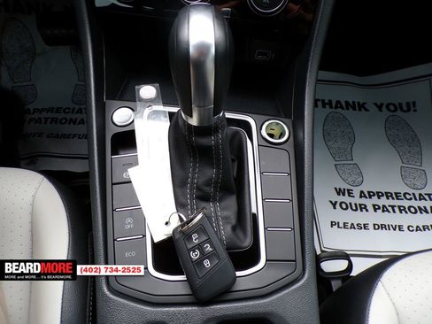 Used 2019 Volkswagen Jetta R-Line w/ R-Line Cold Weather Package image 32