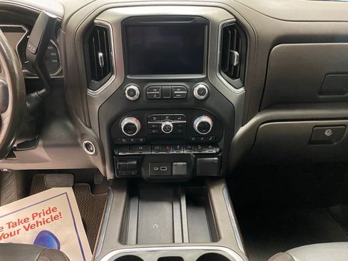 Used 2022 GMC Sierra 1500 Denali w/ Denali Premium Package image 36