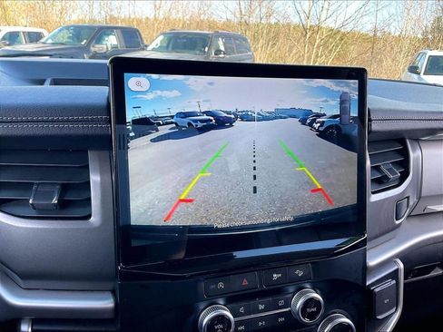 Used 2024 Ford Expedition Max XLT AWD/4WD image 19