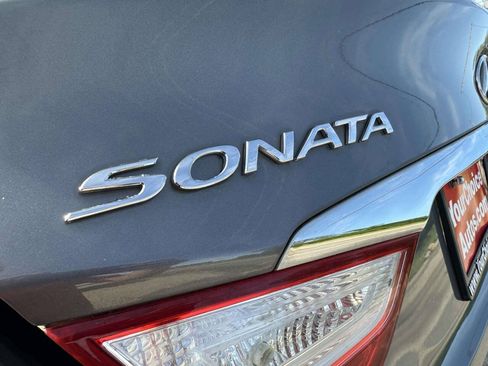Used 2012 Hyundai Sonata GLS w/ Popular Equipment Pkg FWD image 10