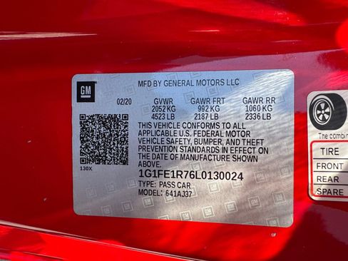 Used 2020 Chevrolet Camaro SS RWD image 20