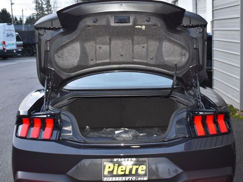 Used 2024 Ford Mustang GT w/ GT Performance Package image 16