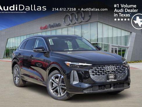 New 2025 Audi Q5 Prestige image 1